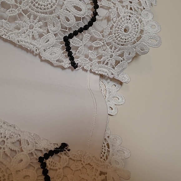 Ricki's Crochet Tunic Top - Picture 6 of 9